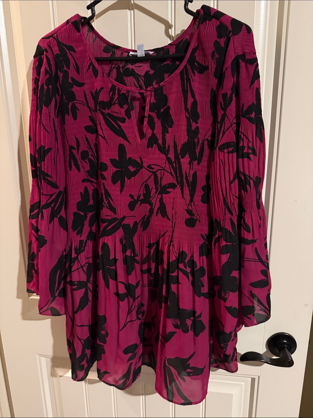 Magenta & Black Floral Print Tunic Top Blouse With Ribbed Texture